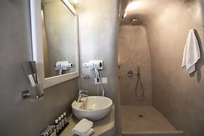 Thirea Suites & Studios - Adults Only