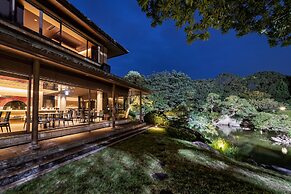 Art Hotel KOKURA New Tagawa