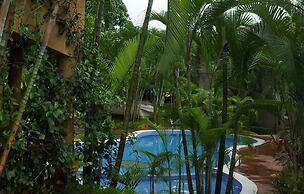 Villa Fountain Court