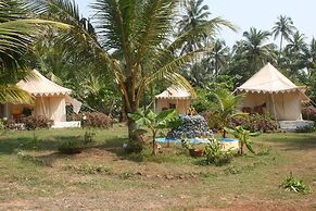 Five Five Restaurant and Guest Tent- Glamping