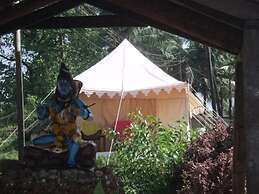 Five Five Restaurant and Guest Tent- Glamping