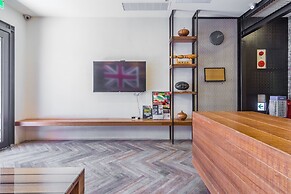 Warehouse Inn