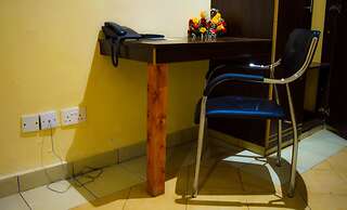 Fourth Parklands Guest House & Conference