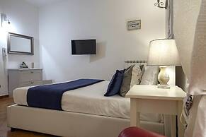 Corte Segreta Apartments