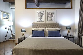 Corte Segreta Apartments