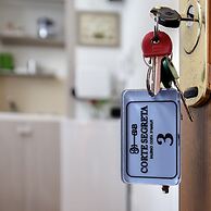 Corte Segreta Apartments