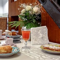 Corte Segreta Apartments