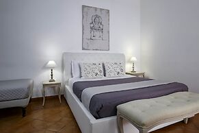 Corte Segreta Apartments