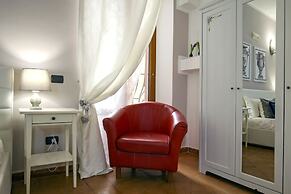 Corte Segreta Apartments