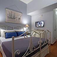 Corte Segreta Apartments