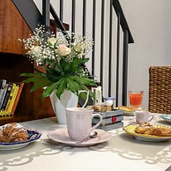 Corte Segreta Apartments