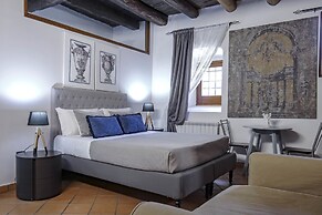 Corte Segreta Apartments