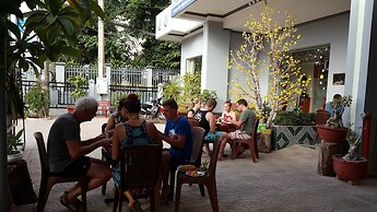 Lien Thong Hotel