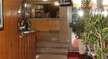 Stratus Centro Hotel