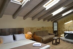 Elia Kentron- Adults Only