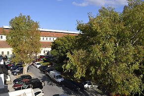 Elia Kentron- Adults Only