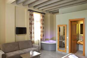 Elia Kentron- Adults Only