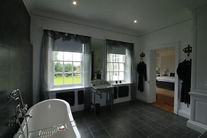Prince Hill House