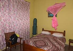 Majestic Tourist Hotel