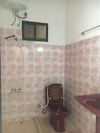 Majestic Tourist Hotel