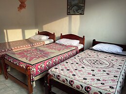 Majestic Tourist Hotel