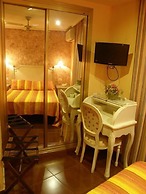 Goya Suites