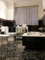 Goya Suites