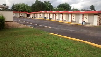 Dogwood Motel