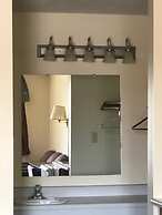 Salt Creek Inn