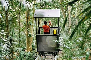 La Lancha by Francis Ford Coppola