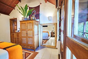 La Lancha by Francis Ford Coppola