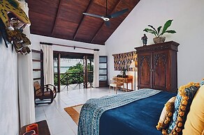 La Lancha by Francis Ford Coppola