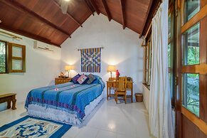 La Lancha by Francis Ford Coppola