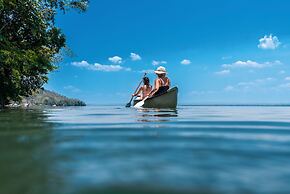 La Lancha by Francis Ford Coppola