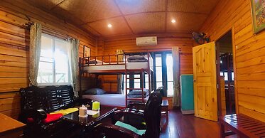 Baan Soontree Resort