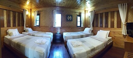 Baan Soontree Resort