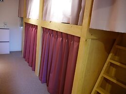 J-Hoppers Osaka Universal - Hostel