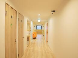 J-Hoppers Osaka Universal - Hostel