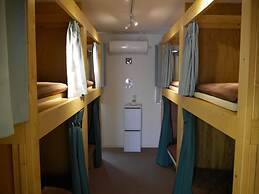 J-Hoppers Osaka Universal - Hostel