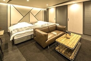 Hotel The Grandee Shinsaibashi