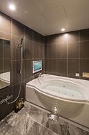 Hotel The Grandee Shinsaibashi