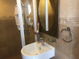 Steak & Co. Boutique Hotel