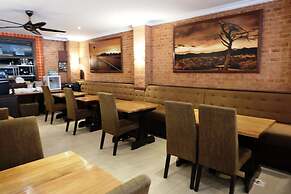 Steak & Co. Boutique Hotel