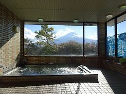 Kawaguchiko Station Inn