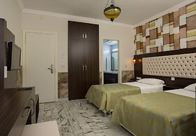 Club Akman Beach Hotel