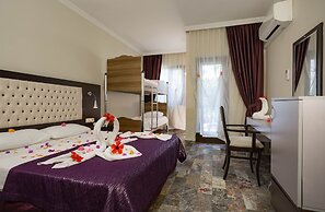 Club Akman Beach Hotel