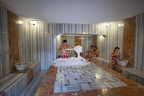 Club Akman Beach Hotel