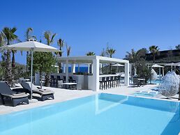 Aurora Luxury Suites