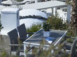 Aurora Luxury Suites