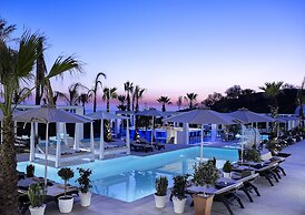 Aurora Luxury Suites